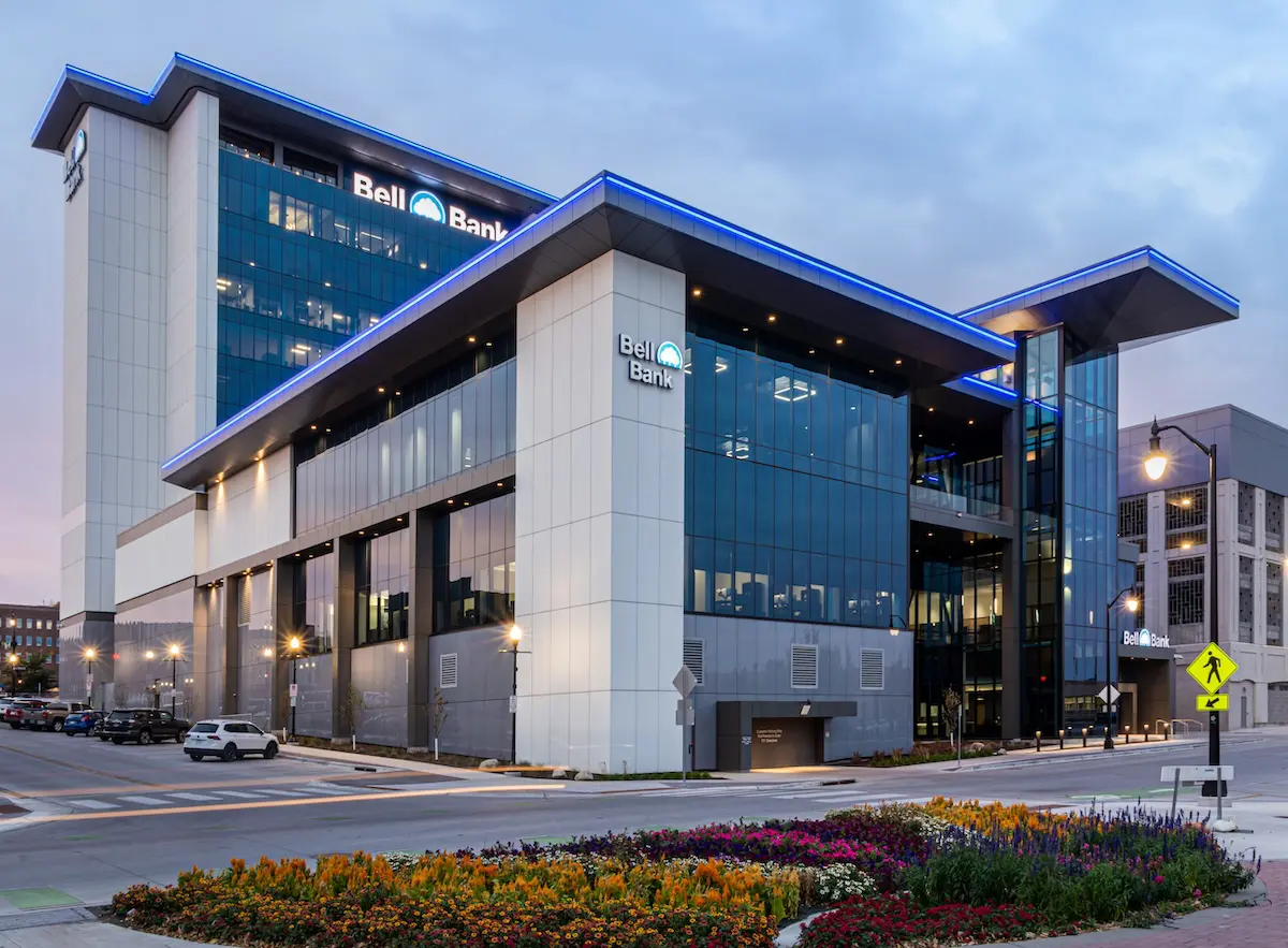 Modern commercial building with high-performance rainscreen facade system