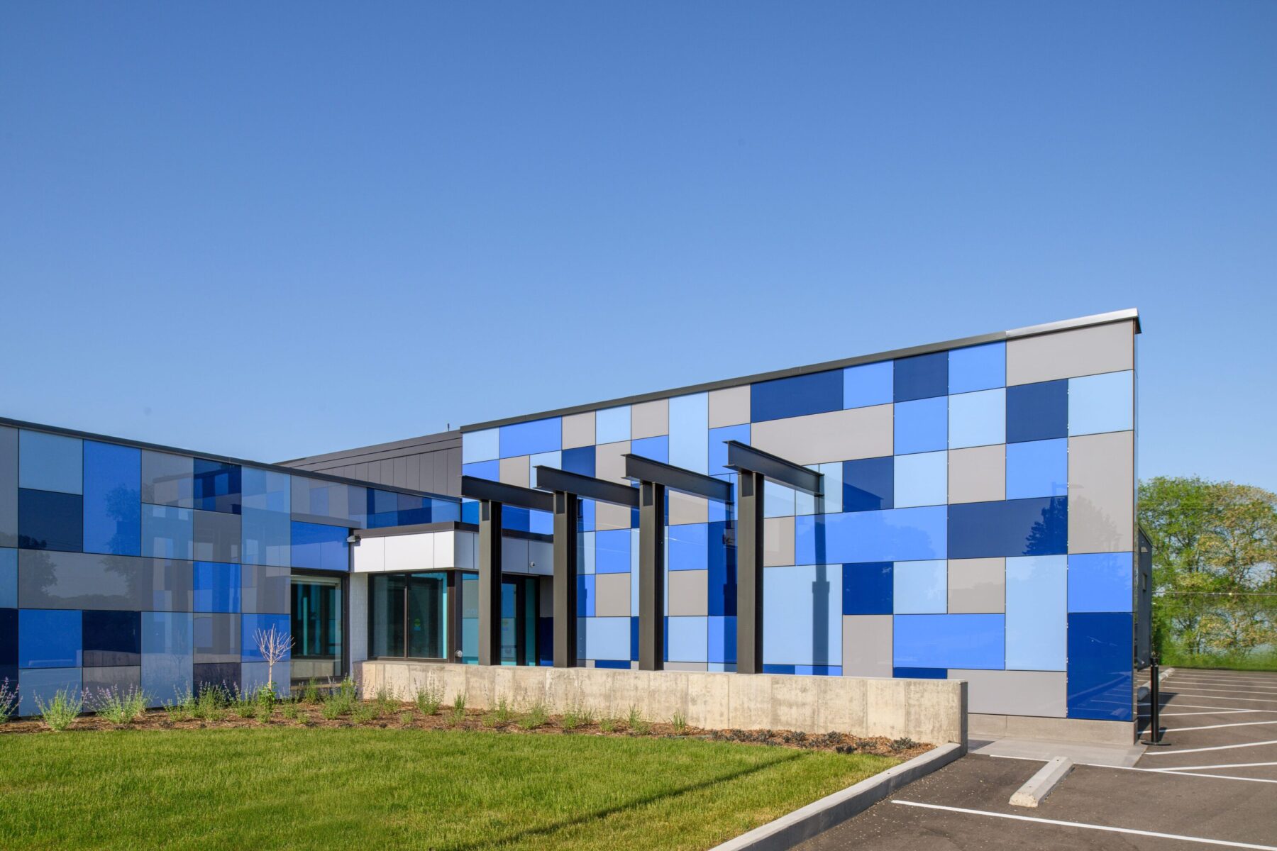 Completed Cafesjian Art Trust building featuring colorful StoVentec Glass rainscreen façade.